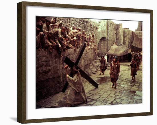 The Greatest Story Ever Told, Max Von Sydow, John Wayne, 1965-null-Framed Photo