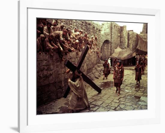 The Greatest Story Ever Told, Max Von Sydow, John Wayne, 1965-null-Framed Photo