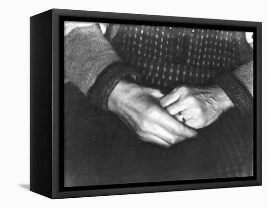 The Hands of Assunta Modotti, San Francisco, 1923-Tina Modotti-Framed Stretched Canvas