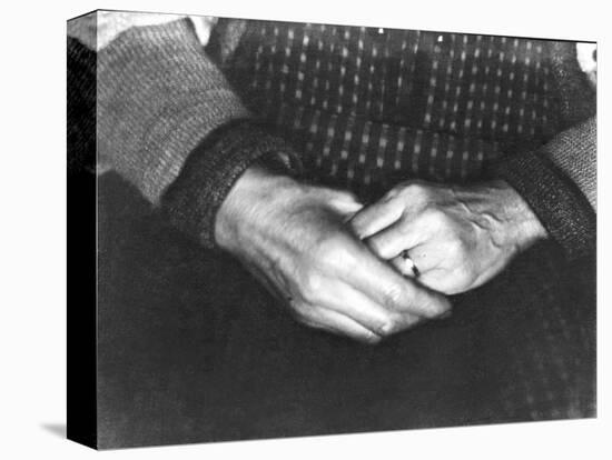 The Hands of Assunta Modotti, San Francisco, 1923-Tina Modotti-Stretched Canvas