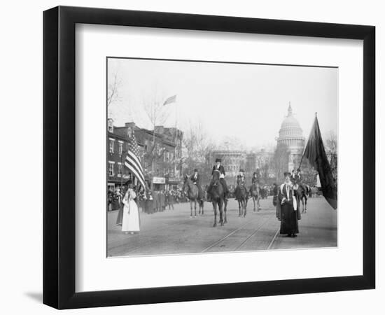 The Head of the Women's Suffrage Parade Photograph - Washington, DC-Lantern Press-Framed Art Print