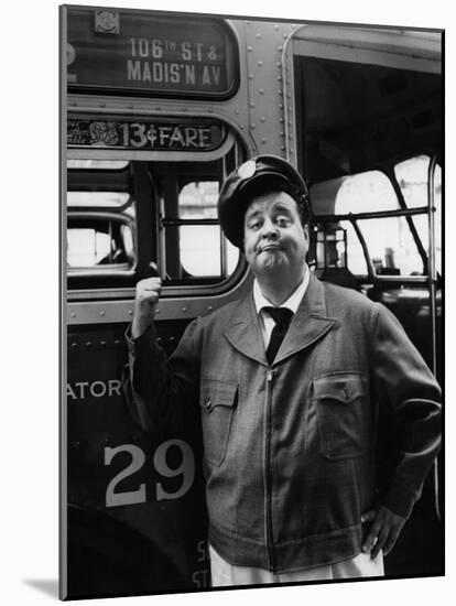 The Honeymooners, Jackie Gleason, 1955-56-null-Mounted Photo