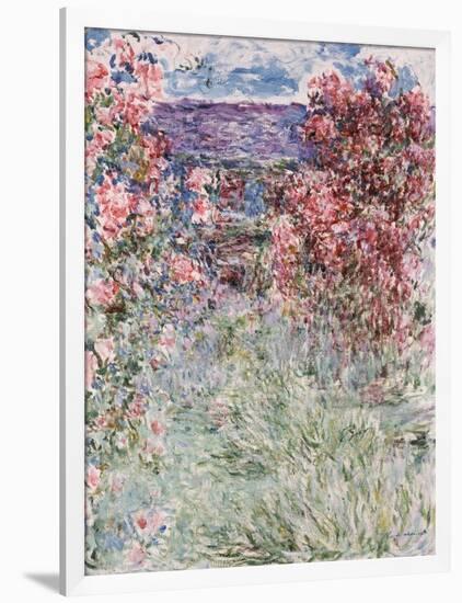 The House in the Roses, 1925-Claude Monet-Framed Giclee Print