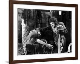 THE HUNCHBACK OF NOTRE DAME by Wallace Worsley-null-Framed Photo