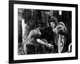 THE HUNCHBACK OF NOTRE DAME by Wallace Worsley-null-Framed Photo