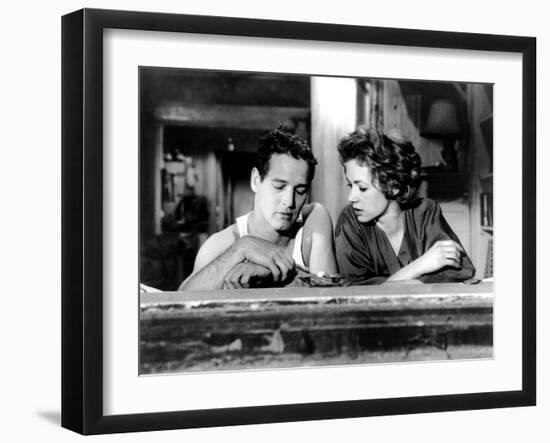 The Hustler, from Left, Paul Newman, Piper Laurie, 1961-null-Framed Photo