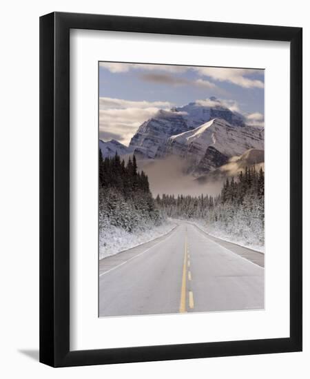 The Icefields Parkway, Banff-Jasper National Parks, Rocky Mountains, Canada-Gavin Hellier-Framed Premium Photographic Print