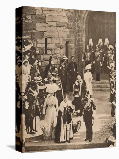 The investiture of the Prince of Wales at Caernarvon Castle, 13 July 1911 (1935)-Unknown-Stretched Canvas