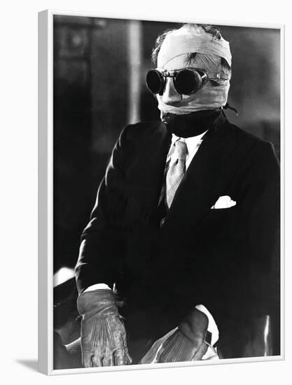 The Invisible Man, Claude Rains, 1933-null-Framed Photo