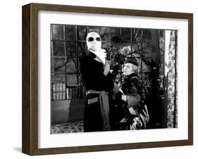 The Invisible Man, Claude Rains, Gloria Stuart, 1933-null-Framed Photo