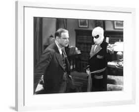 The Invisible Man, William Harrigan, Claude Rains, 1933-null-Framed Photo