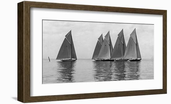 The Istalena Greyline in a Race, 1921-Edwin Levick-Framed Art Print