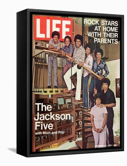 The Jackson Five with their Father and Mother, Joseph and Katherine, September 24, 1971-John Olson-Framed Stretched Canvas