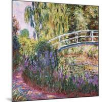 The Japanese Bridge, Pond with Water Lillies; Le Pont Japonais Bassin Aux Nympheas-Claude Monet-Mounted Giclee Print