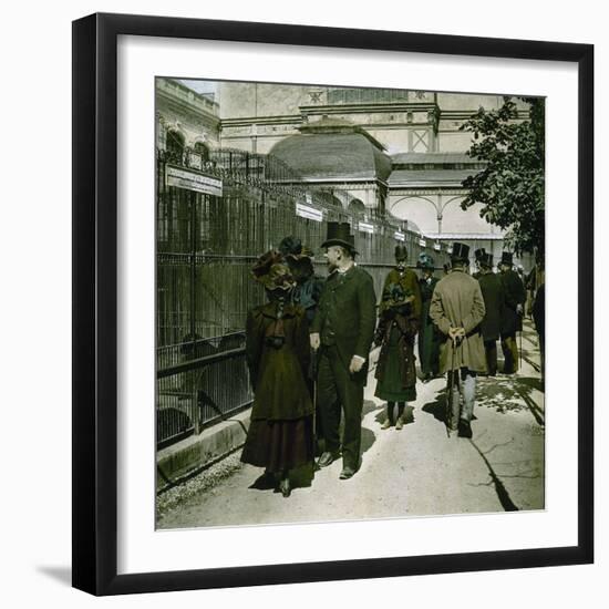 The Kennels of the Jardin D'Acclimatation, Paris (XVIth Arrondissement), Circa 1890-1895-Leon, Levy et Fils-Framed Photographic Print