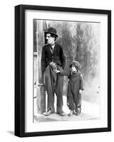 The Kid, Charles Chaplin, Jackie Coogan, 1921-null-Framed Photo