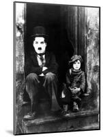 The Kid, Charlie Chaplin, Jackie Coogan, 1921-null-Mounted Photographic Print