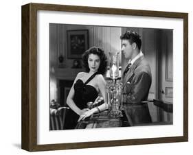 THE KILLERS, 1946 directed by ROBERT SIODMAK Ava Gardner / Burt Lancaster (b/w photo)-null-Framed Photo