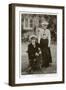 The King and Queen of Spain at Osborne Cottage, Isle of Wight, C1906-C1919-null-Framed Giclee Print