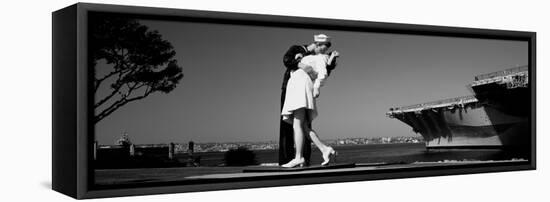 The Kiss Between a Sailor and a Nurse Sculpture, Unconditional Surrender-null-Framed Stretched Canvas