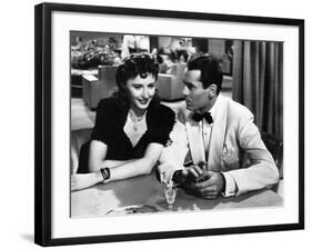 The Lady Eve, Barbara Stanwyck, Henry Fonda, 1941-null-Framed Photo