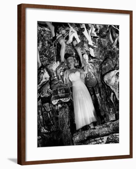 The Lady from Shanghai, 1947-null-Framed Photographic Print