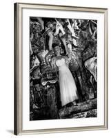 The Lady from Shanghai, 1947-null-Framed Photographic Print