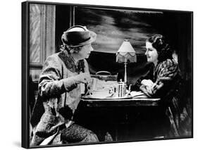 The Lady Vanishes, Dame May Whitty, Margaret Lockwood, 1938-null-Framed Photo