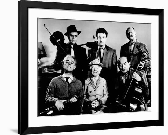 The Ladykillers, Alec Guinness, Herbert Lom, Katie Johnson, Peter Sellers, Danny Green, 1955-null-Framed Photo