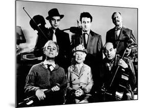 The Ladykillers, Alec Guinness, Herbert Lom, Katie Johnson, Peter Sellers, Danny Green, 1955-null-Mounted Photo