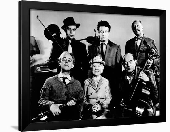 The Ladykillers, Alec Guinness, Herbert Lom, Katie Johnson, Peter Sellers, Danny Green, 1955-null-Framed Photo