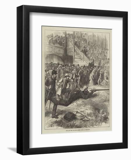 The Last Shot for the Queen's Prize at Wimbledon-null-Framed Premium Giclee Print