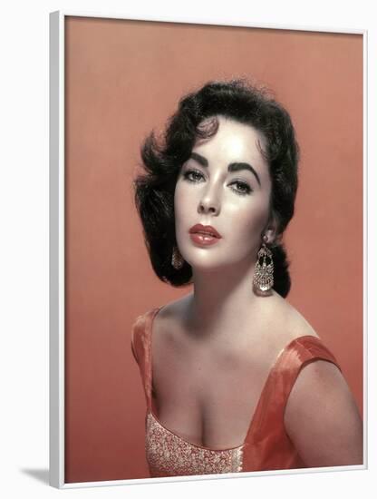 THE LAST TIME I SAW PARIS, 1954 directed by RICHARD BROOKS Elizabeth Taylor (photo)-null-Framed Photo