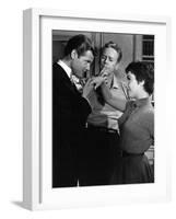 THE LAST TIME I SAW PARIS, 1954 directed by RICHARD BROOKS Roger Moore, Van Johnson and Elizabeth T-null-Framed Photo