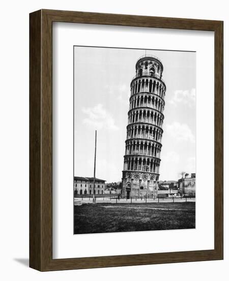 The Leaning Tower of Pisa Photograph - Pisa, Italy-Lantern Press-Framed Art Print