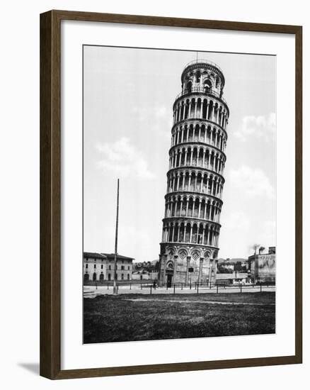 The Leaning Tower of Pisa Photograph - Pisa, Italy-Lantern Press-Framed Art Print