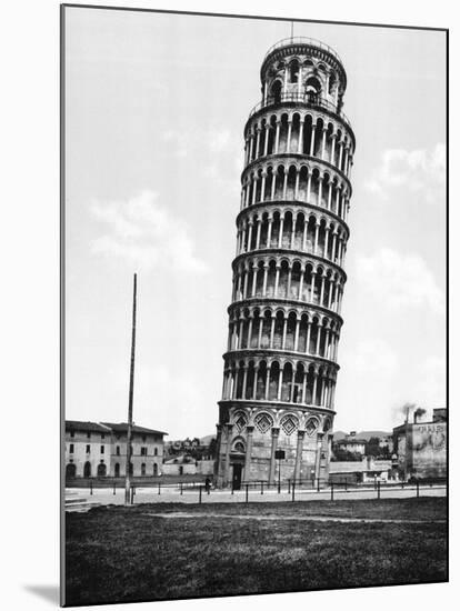 The Leaning Tower of Pisa Photograph - Pisa, Italy-Lantern Press-Mounted Art Print