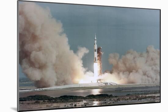 The Lift Off of Apollo 15, Kennedy Space Center, Florida, USA, 1971-null-Mounted Photographic Print