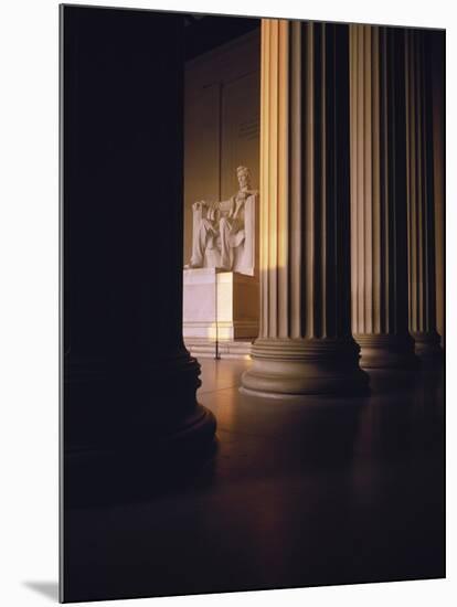 The Lincoln Memorial in the Morning Light, Washington Dc-null-Mounted Photographic Print