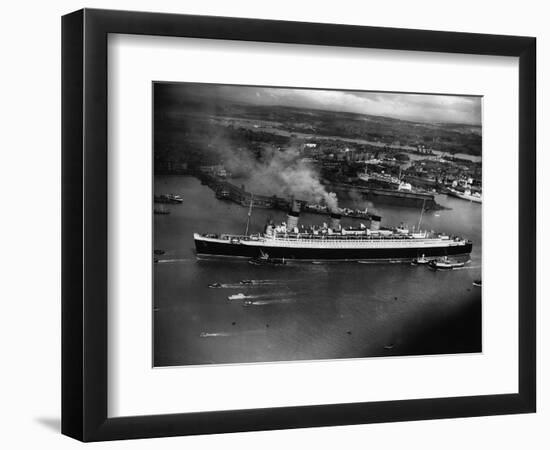 The Liner Queen Mary on Her Maiden Voyage-null-Framed Photographic Print