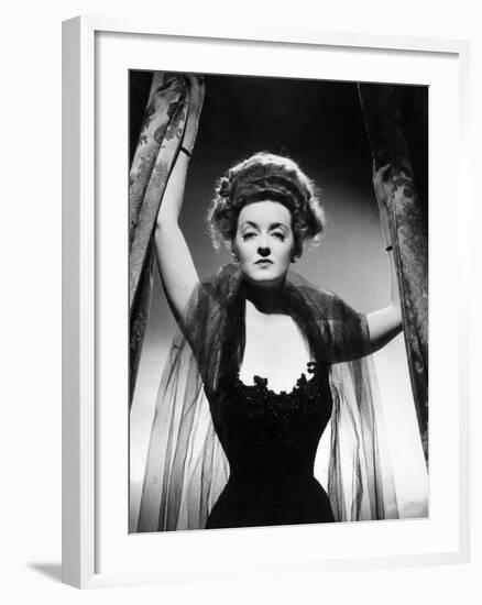 The Little Foxes, 1941-null-Framed Photographic Print