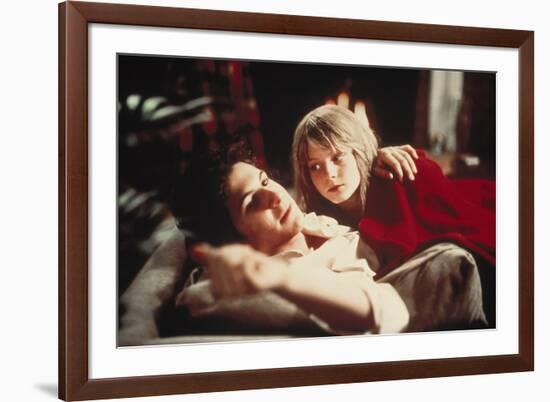 THE LITTLE GIRL WHO LIVES DOWN THE LANE, 1976 directed by Nicolas Gessner with Jodie Foster and Sco-null-Framed Photo