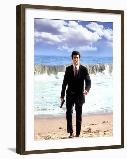 The Long Goodbye, Elliott Gould, 1973-null-Framed Photo