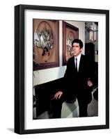 The Long Goodbye, Elliott Gould, 1973-null-Framed Photo