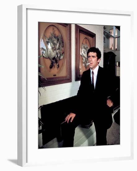 The Long Goodbye, Elliott Gould, 1973-null-Framed Photo