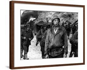 The Longest Day, Robert Mitchum, 1962-null-Framed Photo
