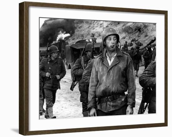 The Longest Day, Robert Mitchum, 1962-null-Framed Photo