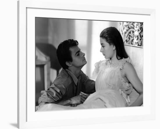 THE LOVERS OF VERONA, (aka LES AMANTS by VERONE) by Andre Cayatte with Anouk Aimee, Serge Reggiani,-null-Framed Photo