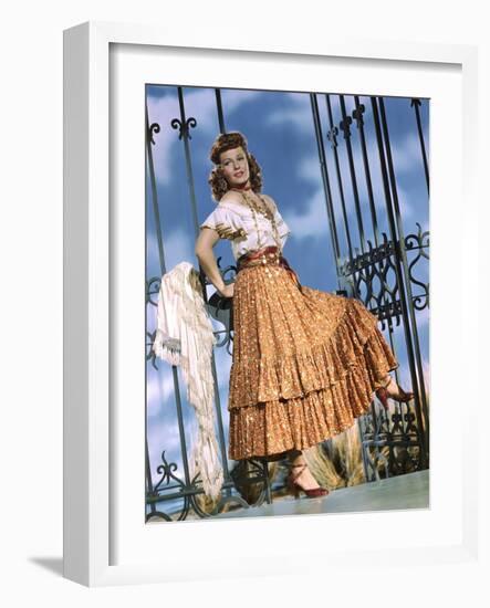 THE LOVES OF CARMEN, 1948 directed by CHARLES VIDOR Rita Hayworth (photo)-null-Framed Photo