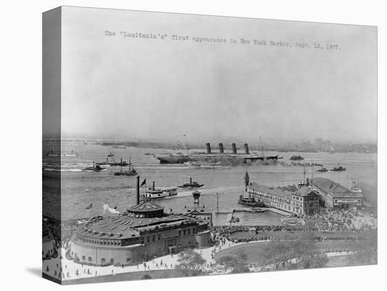 The Lusitania's First Appearance in New York Harbor-null-Stretched Canvas